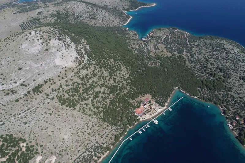 Pozemok Kornati – 3