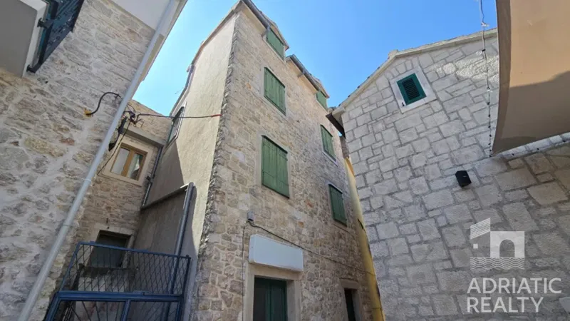 Vodice, casa in pietra con spazio commerciale - vista mare – 3