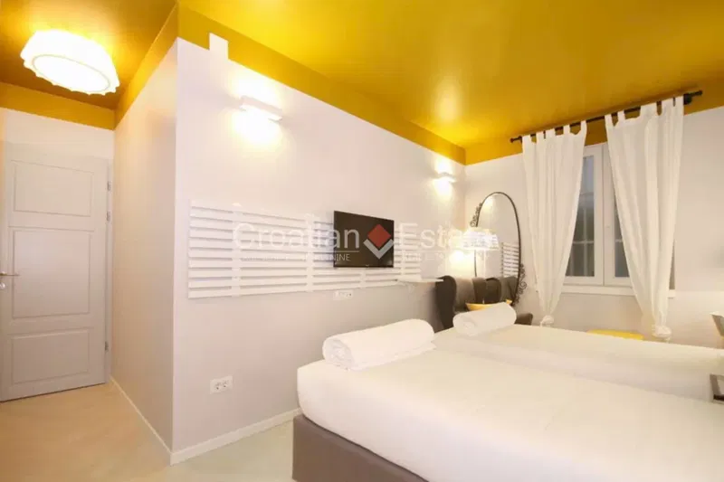 Grad – Two-room flat in great location, for sale – 3