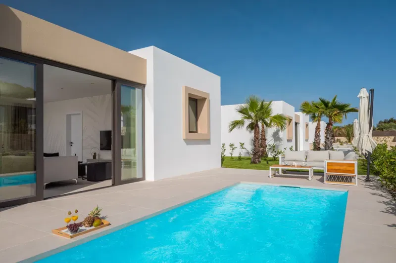 Modern villa in the immediate vicinity of the sea – 3