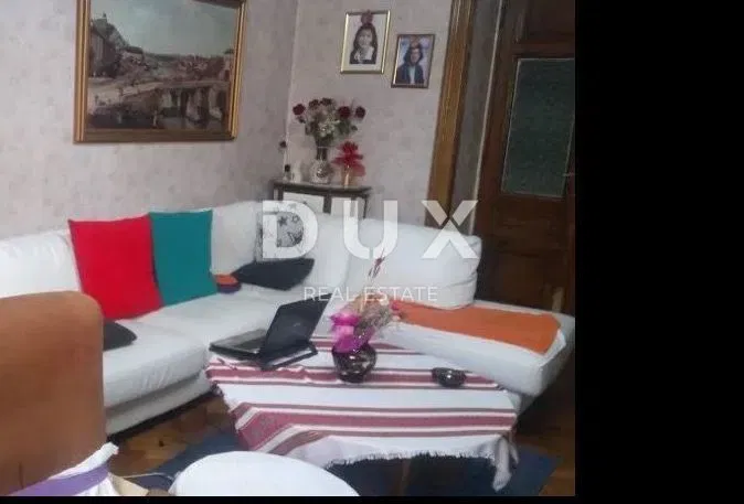 RIJEKA, CENTER - 3BR + 1BR apartment with a balcony in the very center – 3