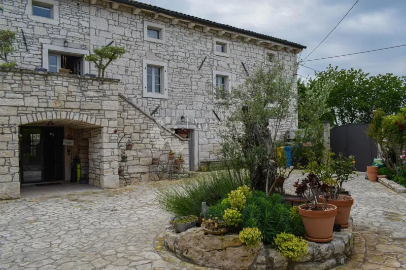 Casa Kringa, Tinjan, 295m2 – 3