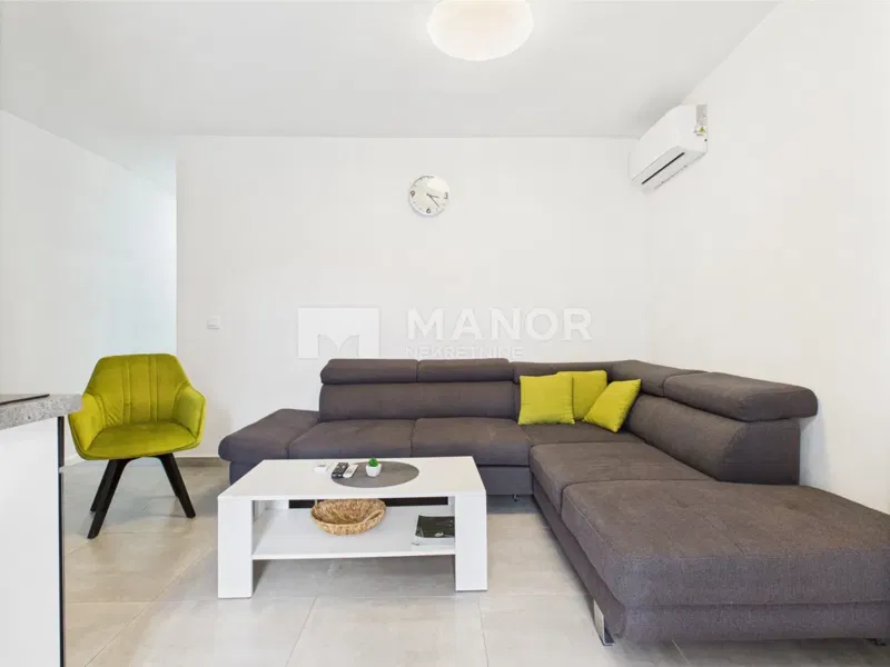 Flat Rovinj, 56m2 – 2