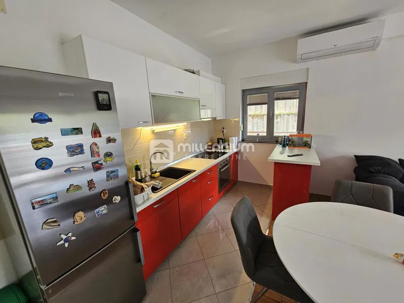 Marinići, 67.08m2, 2s+db, balkon, konoba, dvorište – 2
