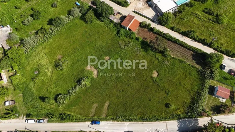 ISTRIA, BRTONIGLA – Building plot 822 m² – 2