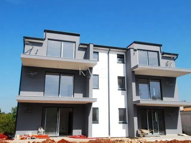 Isztria, Poreč, környék - 128 m2-es apartman, 5 hálószoba – 3