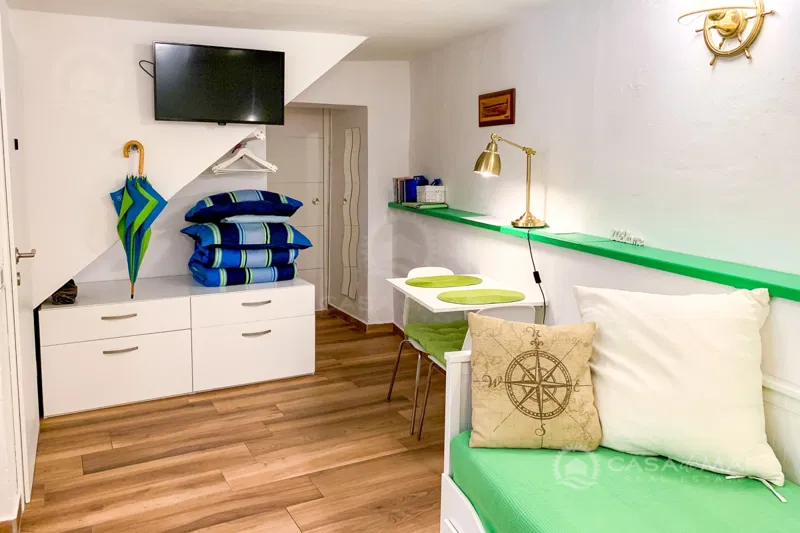 Renoviertes Haus im Zentrum von Baška mit zwei Apartments, nur 80 m vom Meer entfernt! – 3