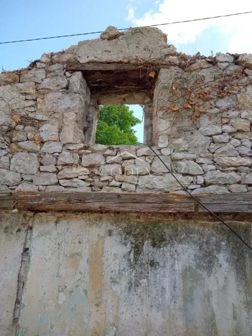 Kršan - an old stone house for renovation – 2