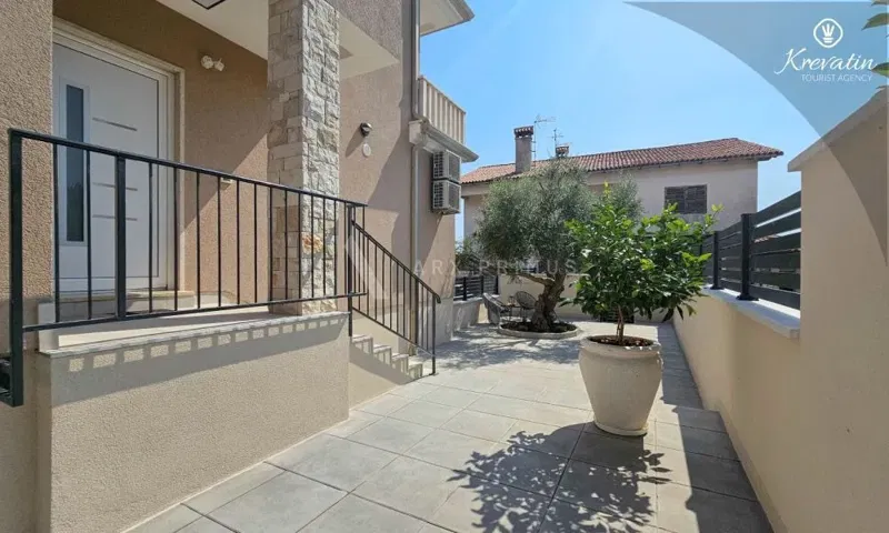 Casa con piscina in ottima posizione, Zambratija, Umago – 3