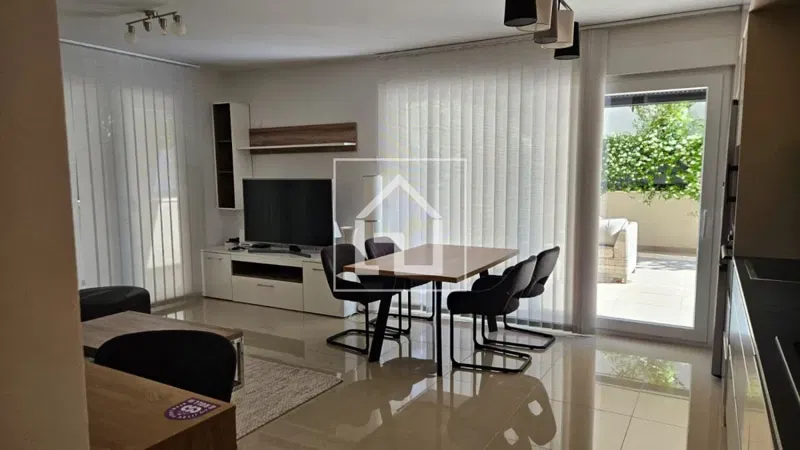 Apartment Pula – Stoja, Luxury Ground Floor Apartment with Large Terrace, Just 3 Minutes from the Sea – 3