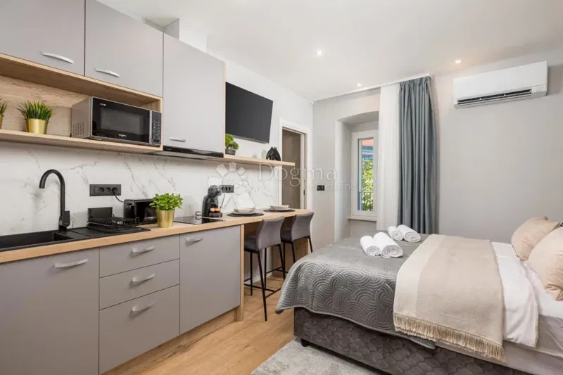 Flat Centar, Rijeka, 17m2 – 2