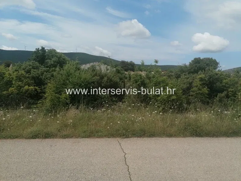 Terreno Konjevrate – 2