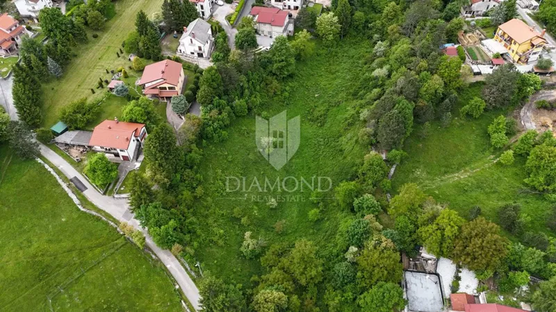 Terreno Klana, 2.105m2 – 2