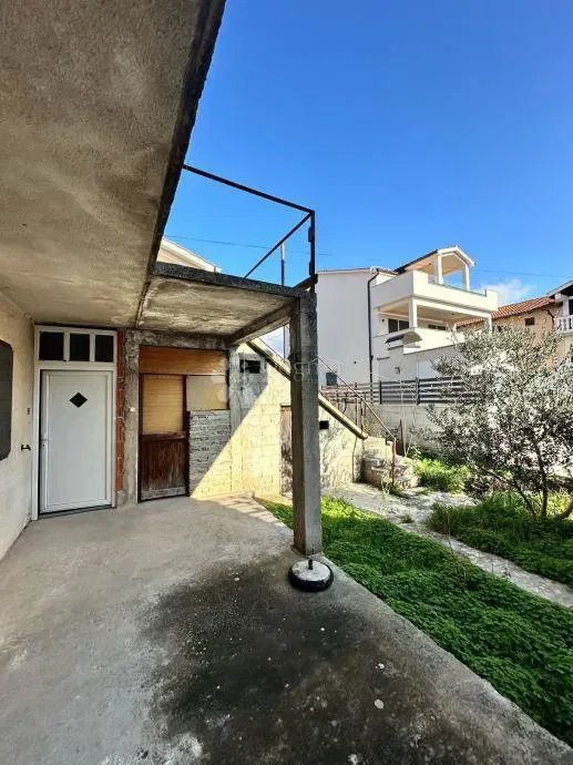 House Tribunj, 120m2 – 2