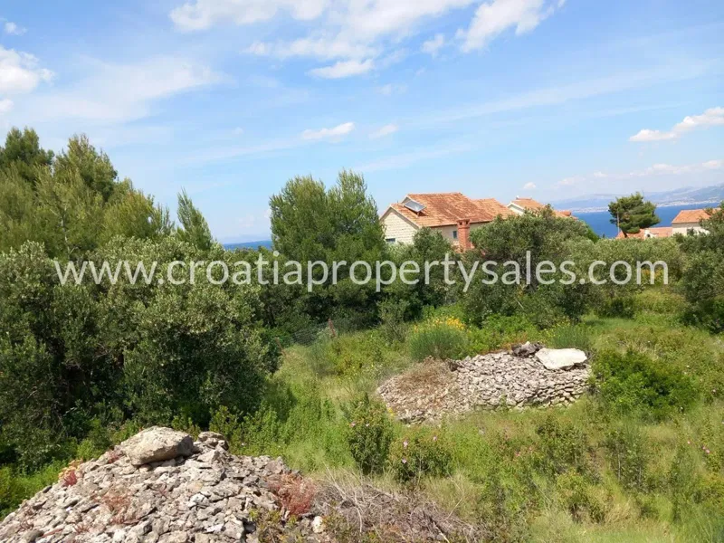 Brac, building land for sale, 250.000 € – 3