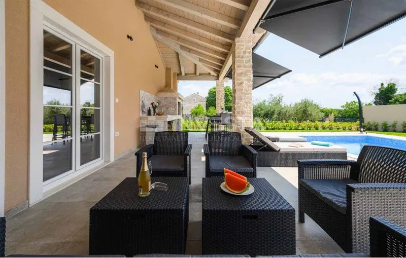 Beautiful Mediterranean-style villa near Rovinj – 3