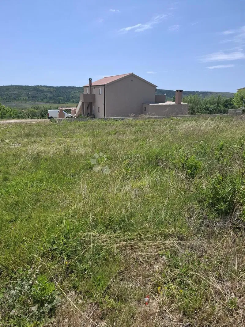 Teren budowlany Rtina, Ražanac, 1.100m2 – 2