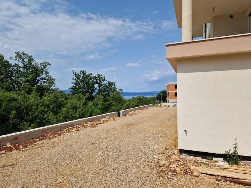 Novi dvosobni apartman u novogradnji s otvorenim pogledom na more – 2