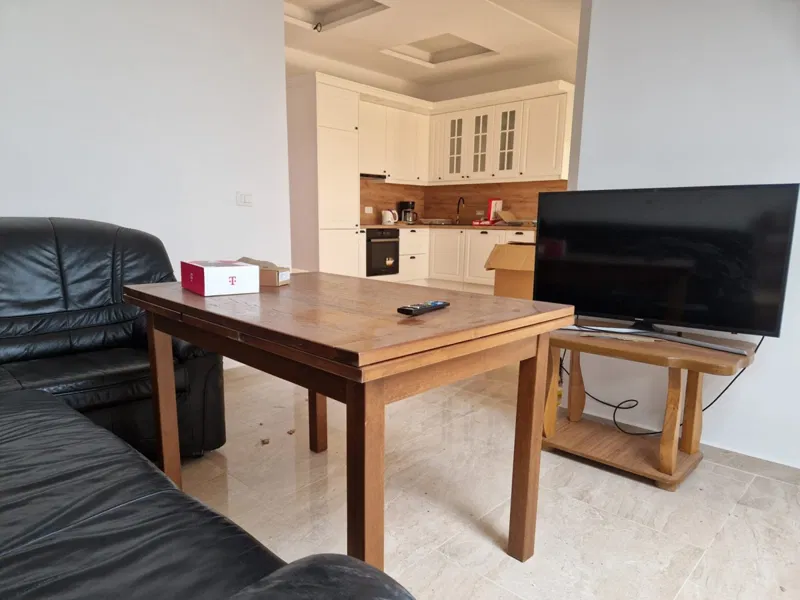 Novi namješteni apartman s panoramskim pogledom na more u Njivicama – 3