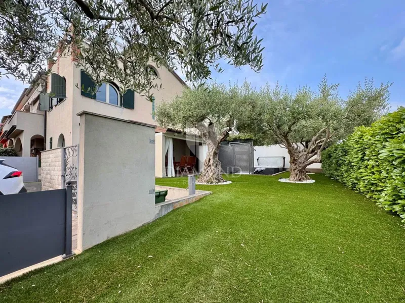 Novigrad, house 110m2 with a beautiful yard – 3
