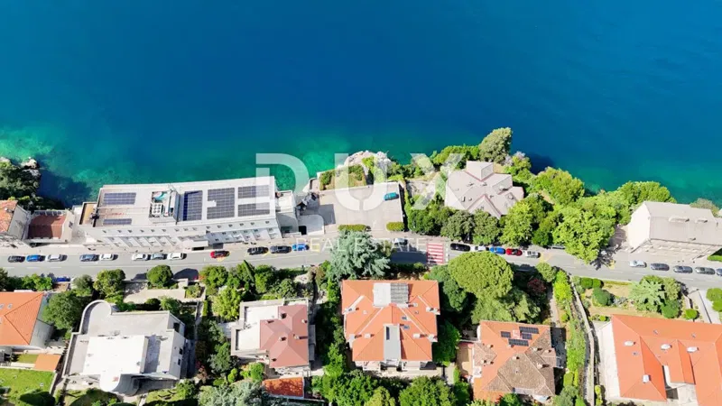 RIJEKA, PEĆINE - Wolnostojąca willa z widokiem na morze – 3