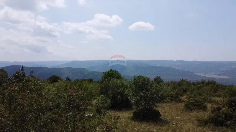 Building plot Zrenj, Oprtalj, 6.758m2 – 3