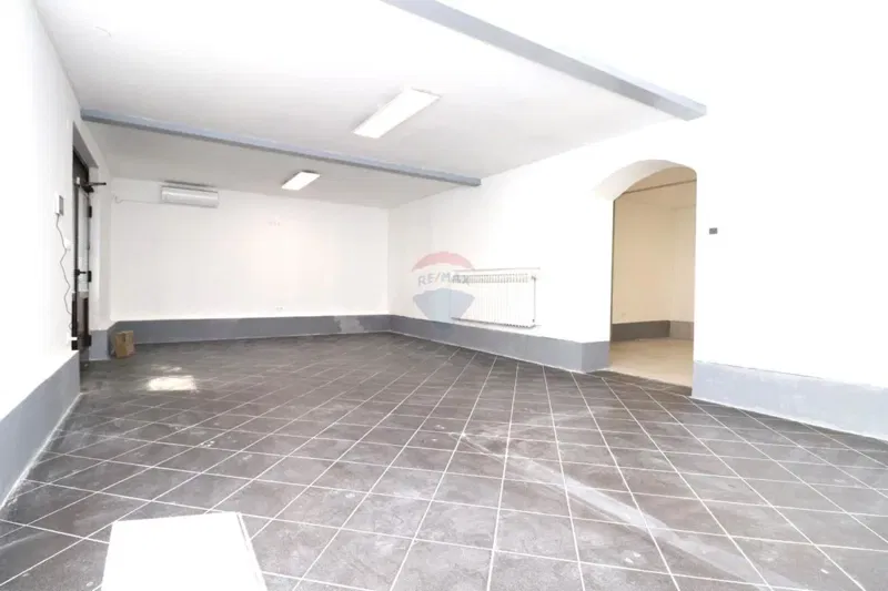 Attività commerciale Vrapče, Podsused - Vrapče, 70m2 – 3
