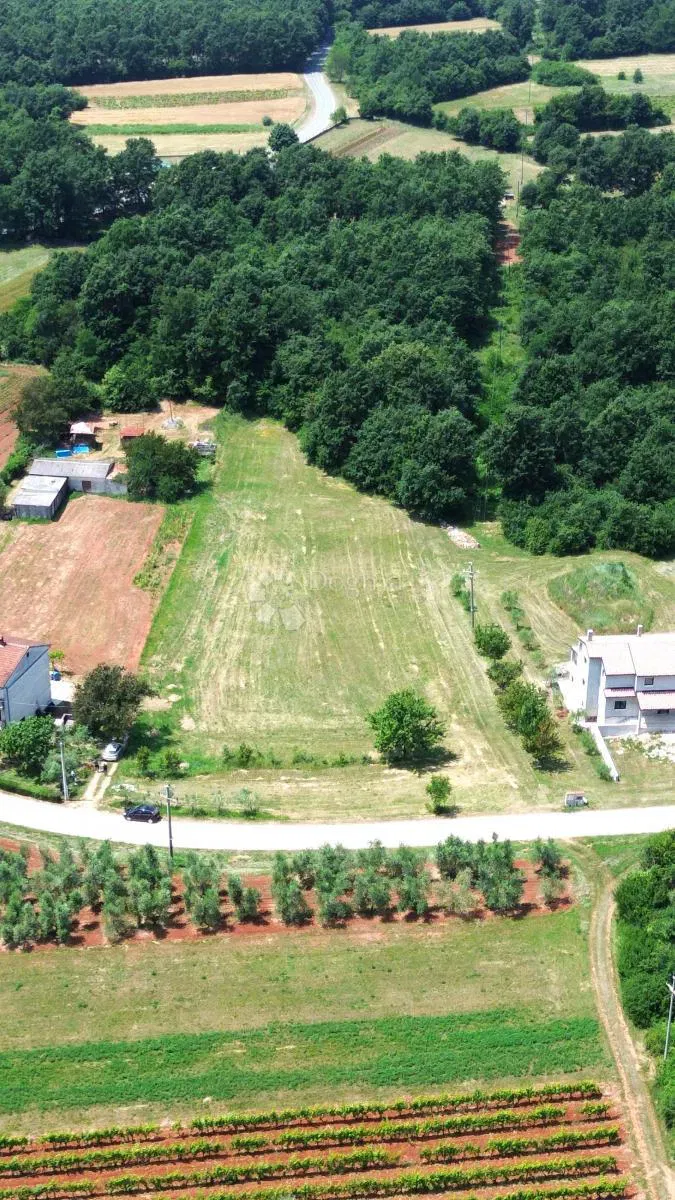 Építési telek Barban, 797m2 – 3