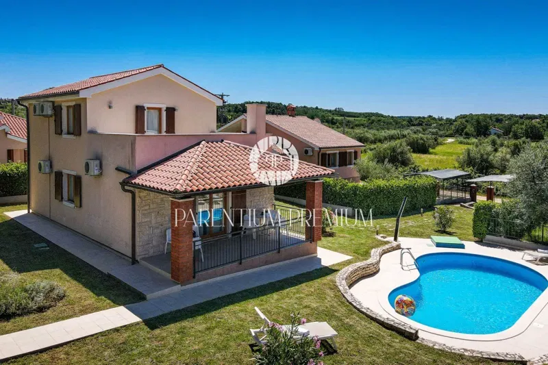 Una bella casa con piscina non lontano da Parenzo – 2