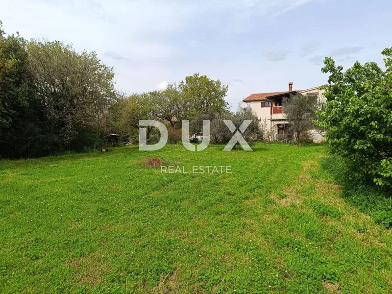 ISTRIA, GALIŽANA - Terreno edificabile attraente in posizione tranquilla 900 m2 – 2