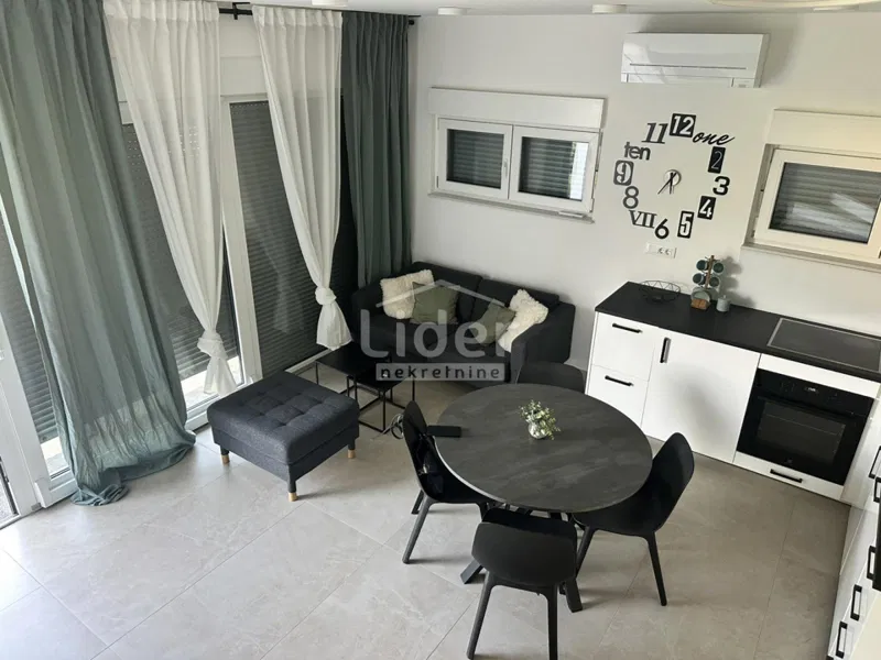 KOSTRENA moderan 1S+DB stan iznajmljujemo – 3