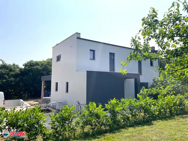Dom Labin – 3