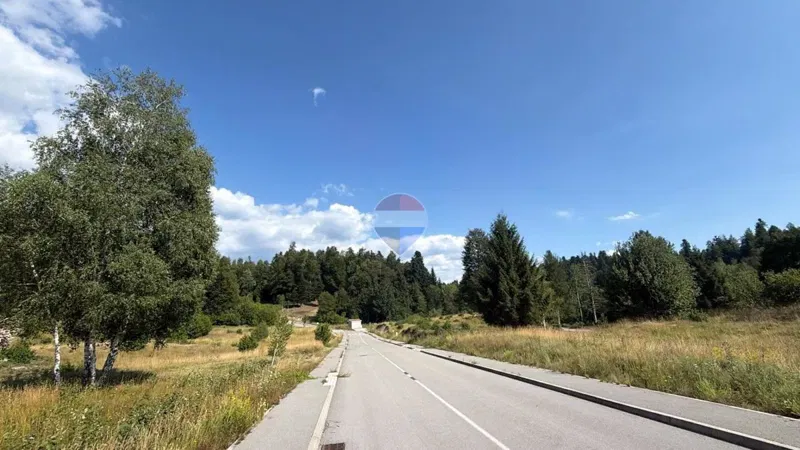 Działka Fužine – 2