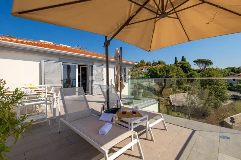 LOVRAN – Exclusive Apartment 50 Meters from the Sea – 3
