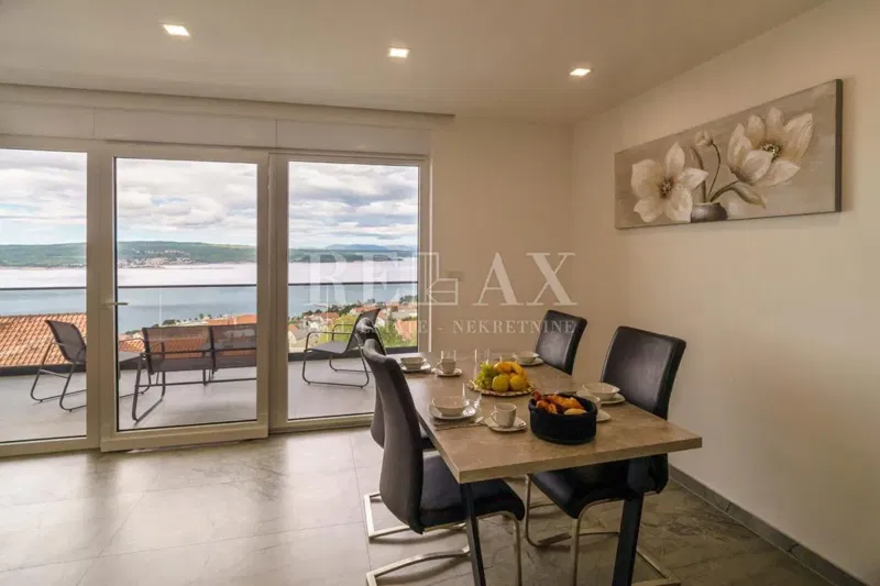 Crikvenica - apartment with parking space, new building – 2