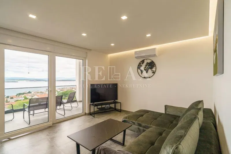 Crikvenica - apartment in a new building with view – 2