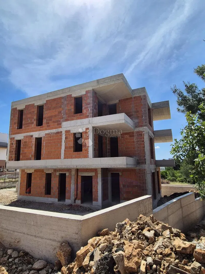 Allogio Crnica, Šibenik, 62m2 – 3
