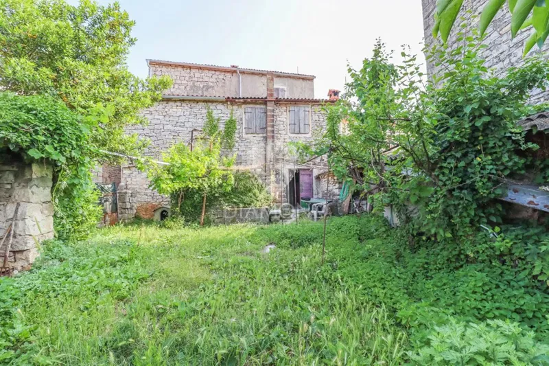 Casa con uno splendido giardino vicino a Rovigno! – 2