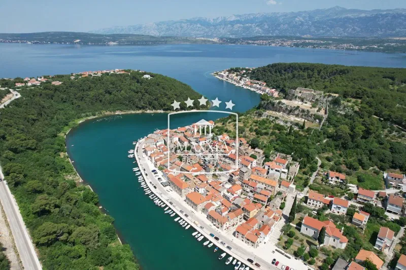 Działka Novigrad – 2