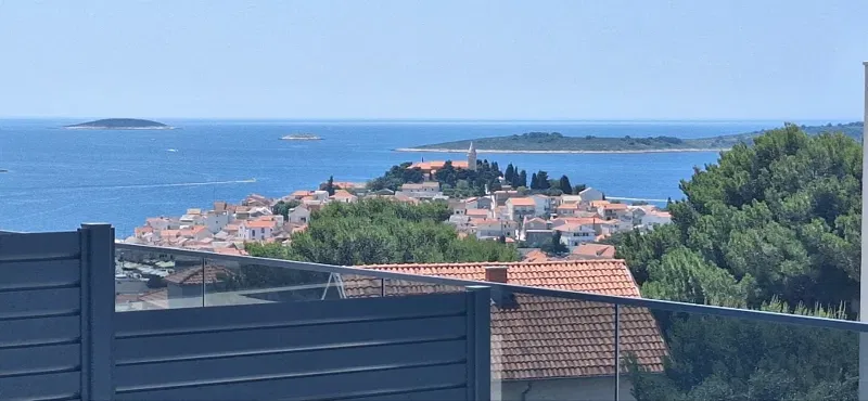 Penthouse s velikom terasom i pogledom na more u Primoštenu – vrhunska novogradnja | Nekretnine Auxilium – 2