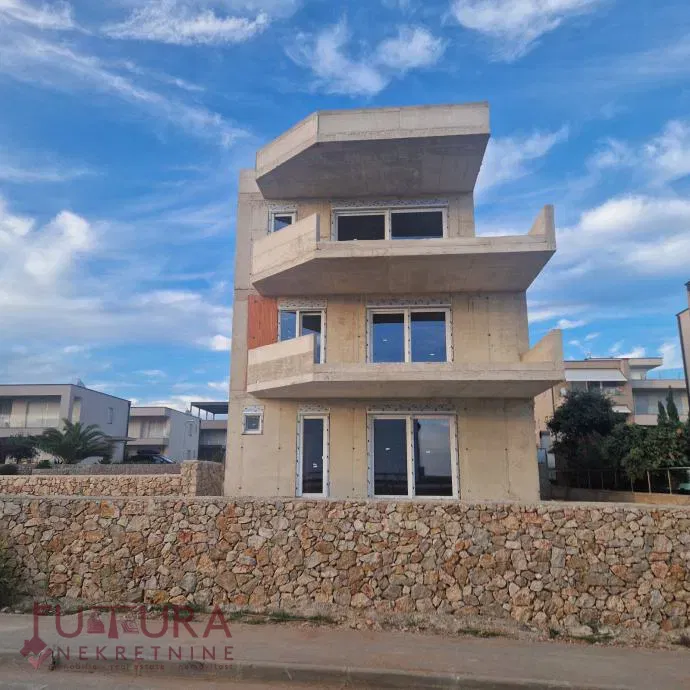 PAG - MANDRE, APPARTAMENTO 75 M2, VENDITA, NUOVO, VISTA, POSIZIONE!! – 2