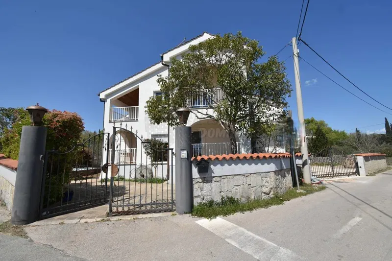 Apartma s skupnim bazenom! Mesto Krk - okolica! – 3