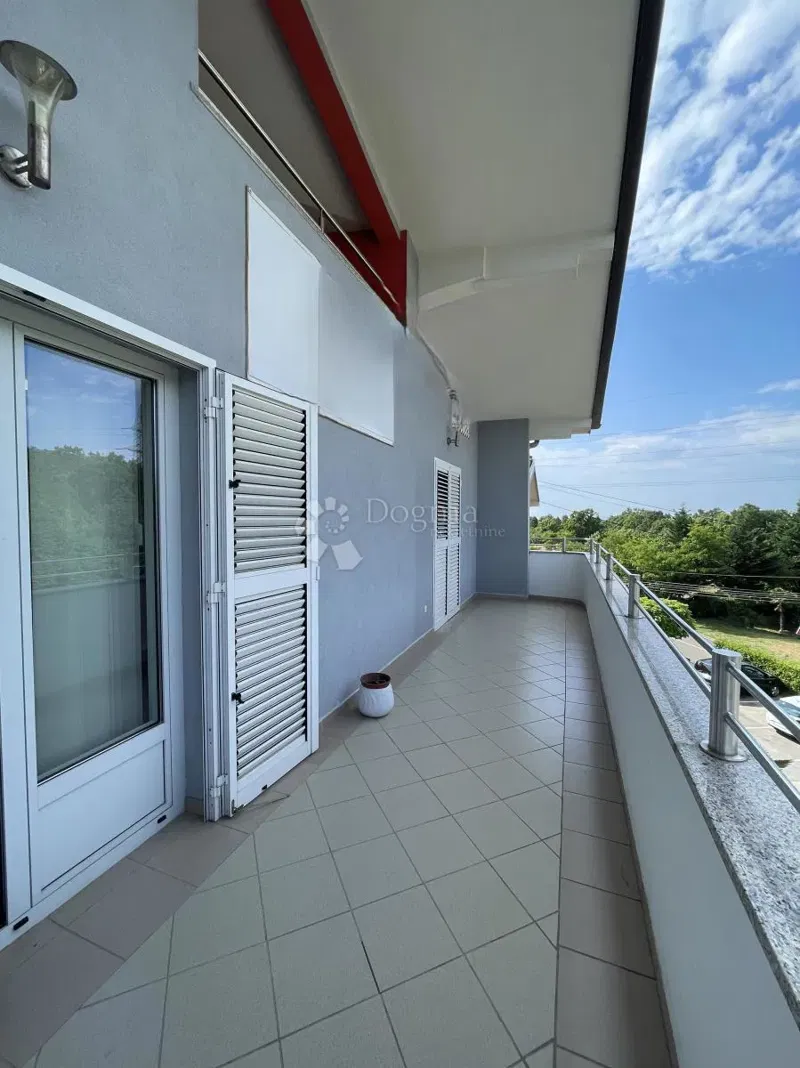 Business premise Jurdani, Matulji, 150m2 – 2