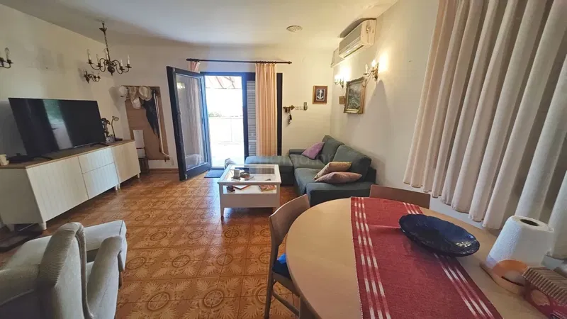 Krk, casa indipendente con 3 appartamenti nelle immediate vicinanze del mare! – 3