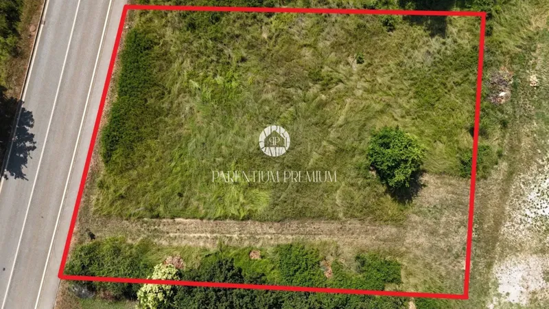 Poreč – Building Land 1 km from the Sea – 2