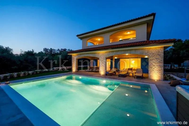 Luxus villa medencével és tengerre néző kilátással! – 2