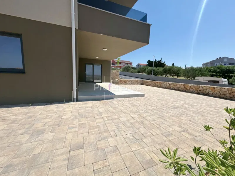 Novalja - three-room apartment on the ground floor – 2