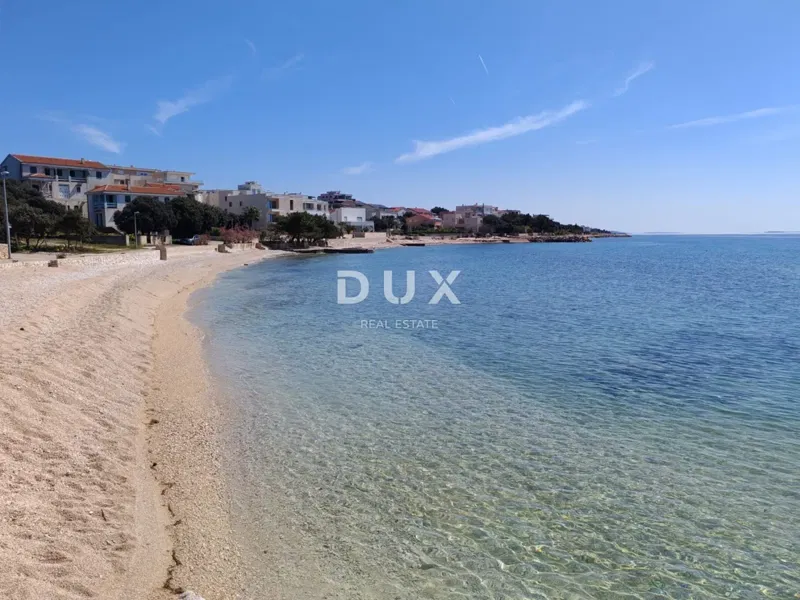 PAG, MANDRE - apartment in a new building, first row to the sea, with private parking and a terrace – 3