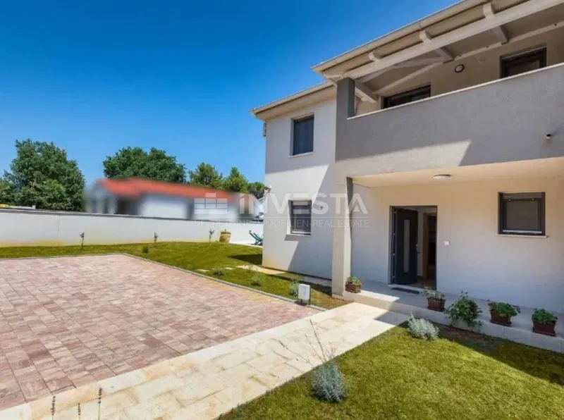 Medulin, new modern villa with a swimming pool – 3