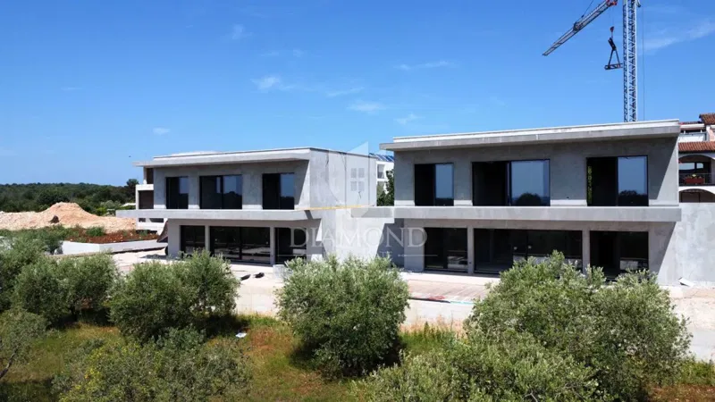 Poreč, luxury villa 300m from the beach! – 3